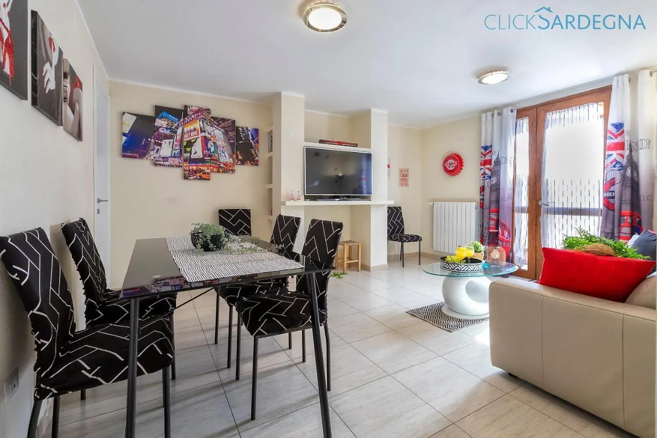 Clicksardegna Villa Brionis Sea View, 7 Bedrooms, 5 Bathrooms And 3 Kitchens Альгеро