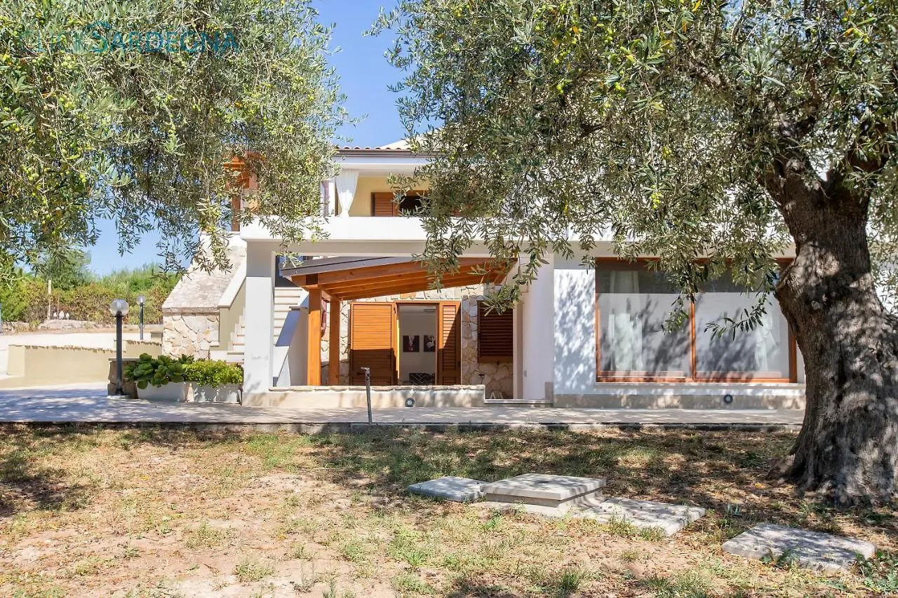 Clicksardegna Villa Brionis Sea View, 7 Bedrooms, 5 Bathrooms And 3 Kitchens Альгеро 0*,  Италия