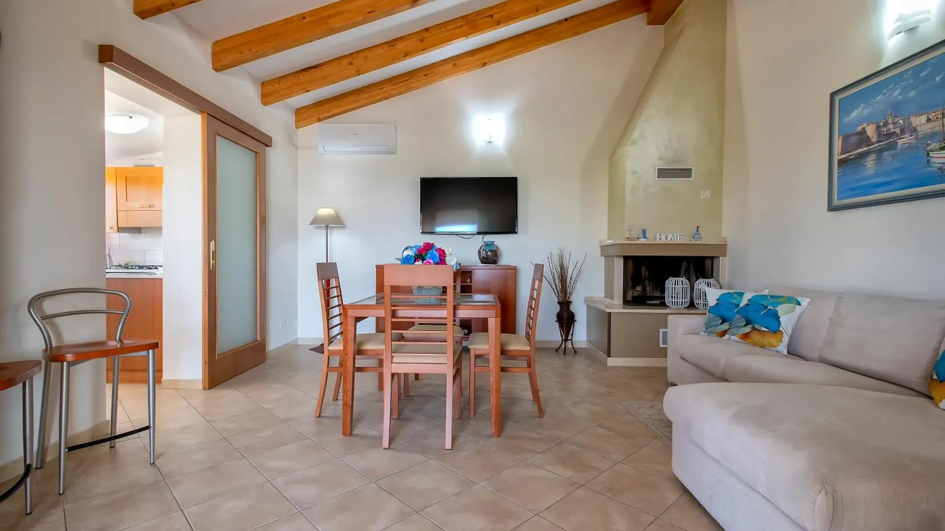 Clicksardegna Villa Brionis Sea View, 7 Bedrooms, 5 Bathrooms And 3 Kitchens Альгеро
