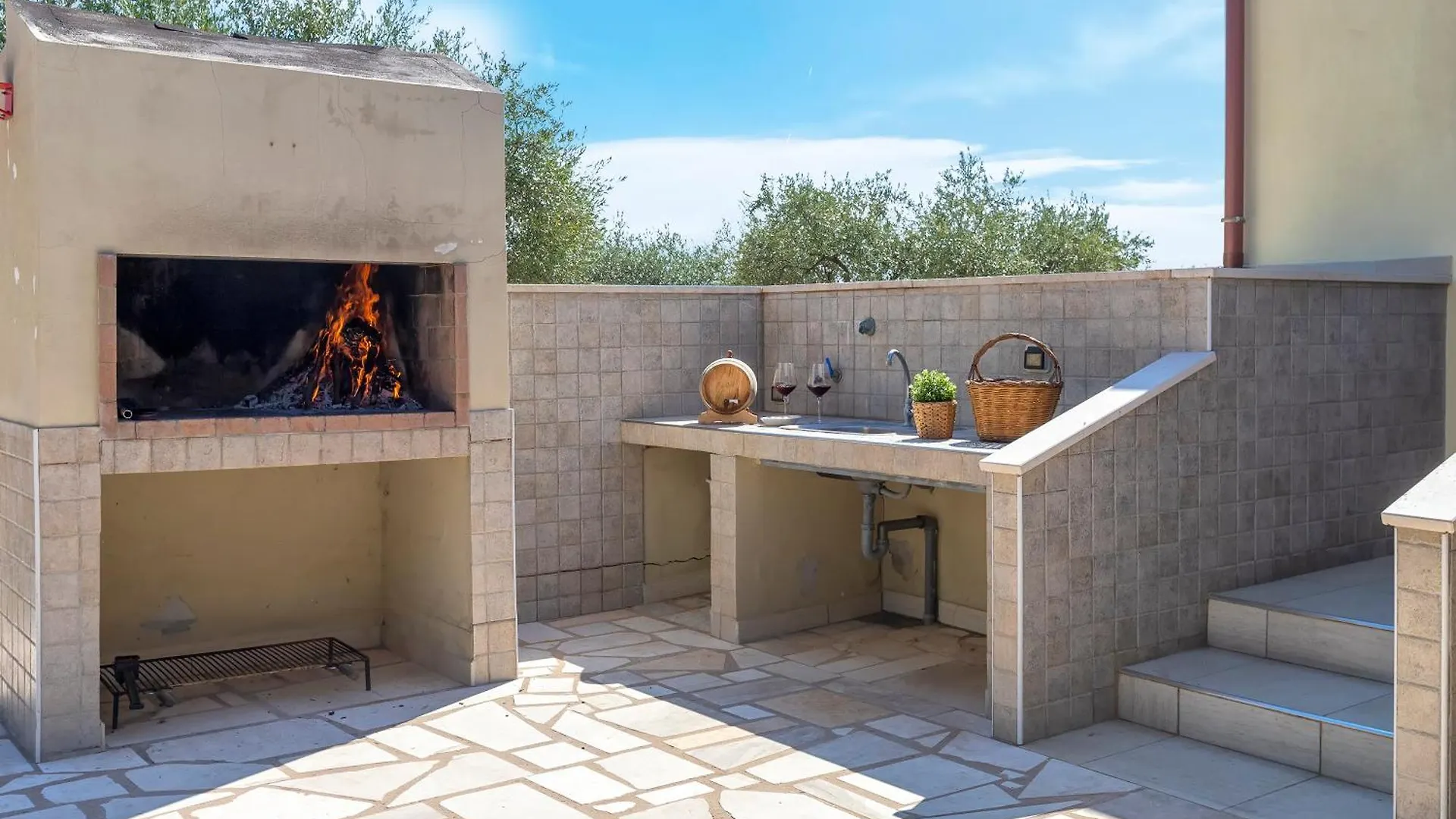 Clicksardegna Villa Brionis Sea View, 7 Bedrooms, 5 Bathrooms And 3 Kitchens Альгеро 0*,  Италия