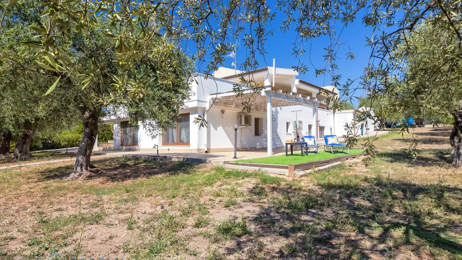 Clicksardegna Villa Brionis Sea View, 7 Bedrooms, 5 Bathrooms And 3 Kitchens Альгеро