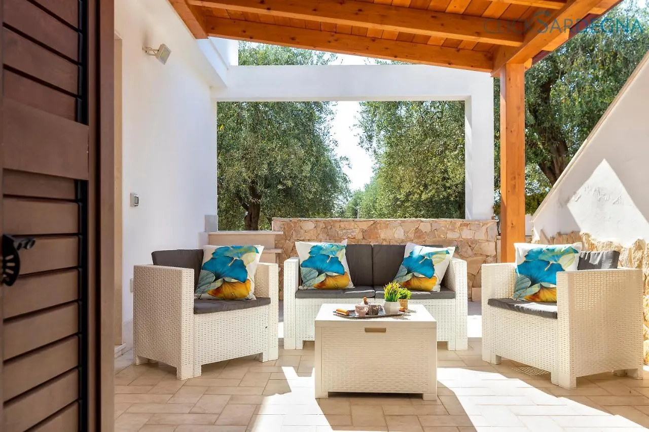 Clicksardegna Villa Brionis Sea View, 7 Bedrooms, 5 Bathrooms And 3 Kitchens Alghero Italia